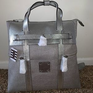 NEW WITH TAGS  Henri Bendel Jetsetter Backpack - L